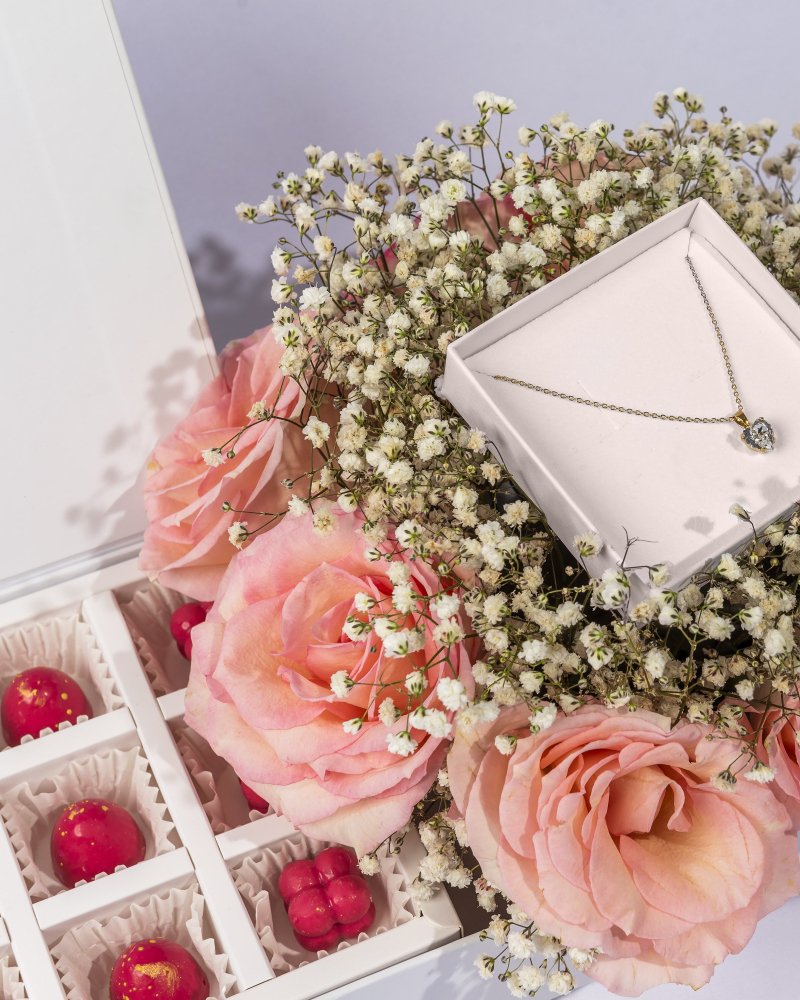 Large Chocolate tray with Bouquet and Necklace by NJD - Image 3