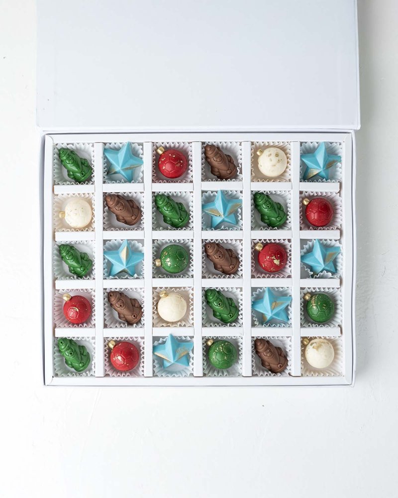 30 Holiday Season Chocolates - Image 2