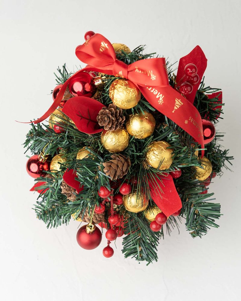 Christmas tree with Edible Baubles - Image 3