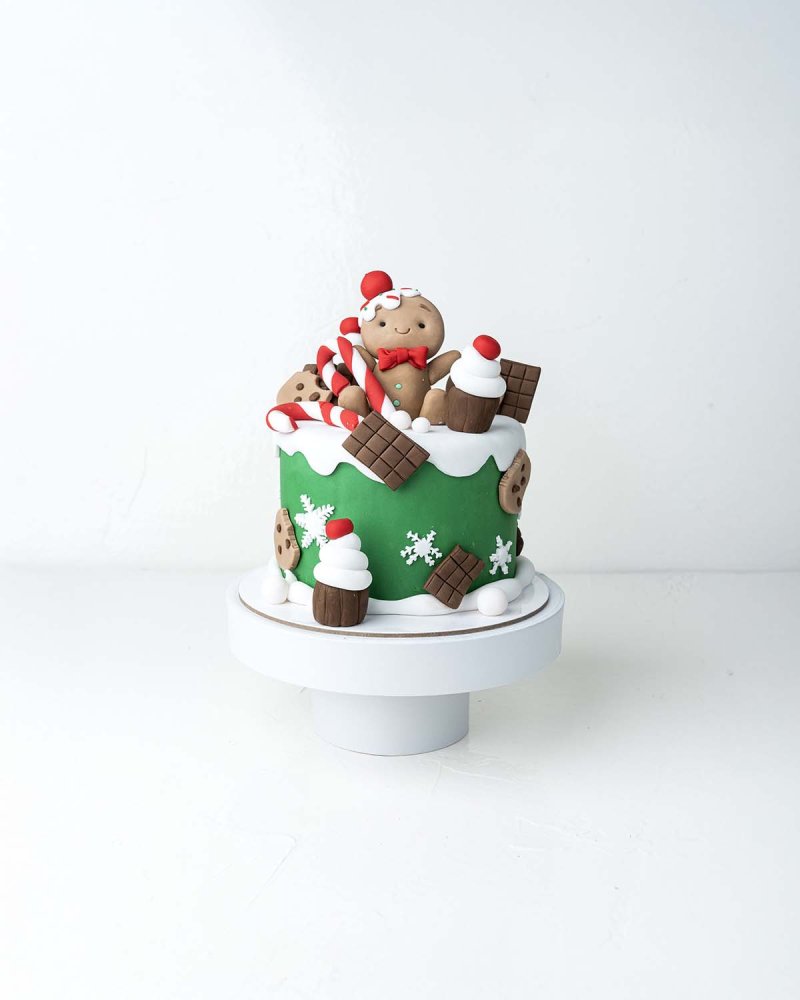 Gingerbread man cake - Image 2